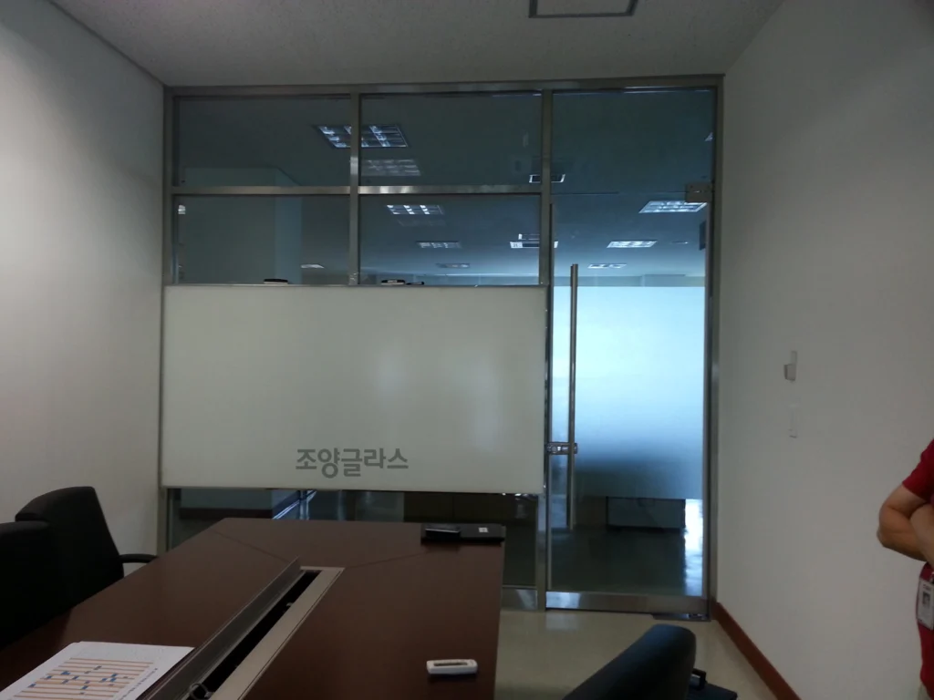 필기용 글라스보드