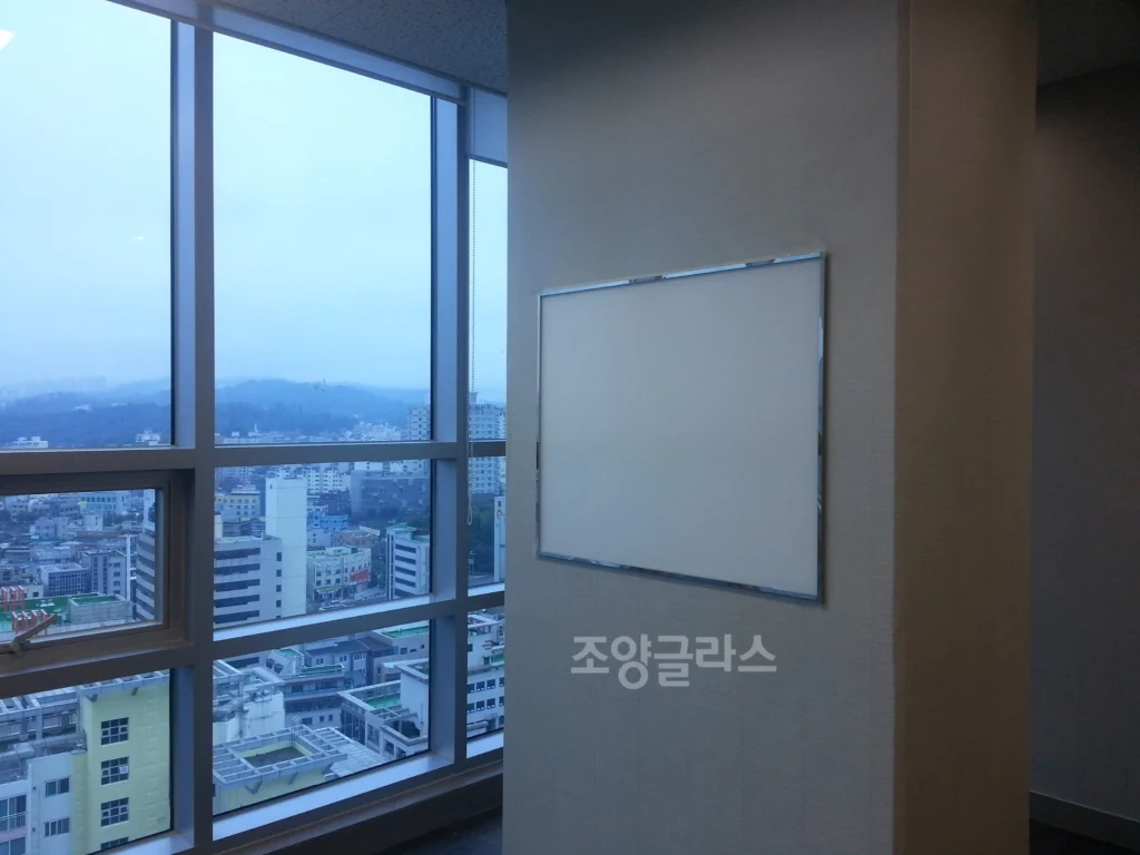 난반사유리칠판+스텐몰딩