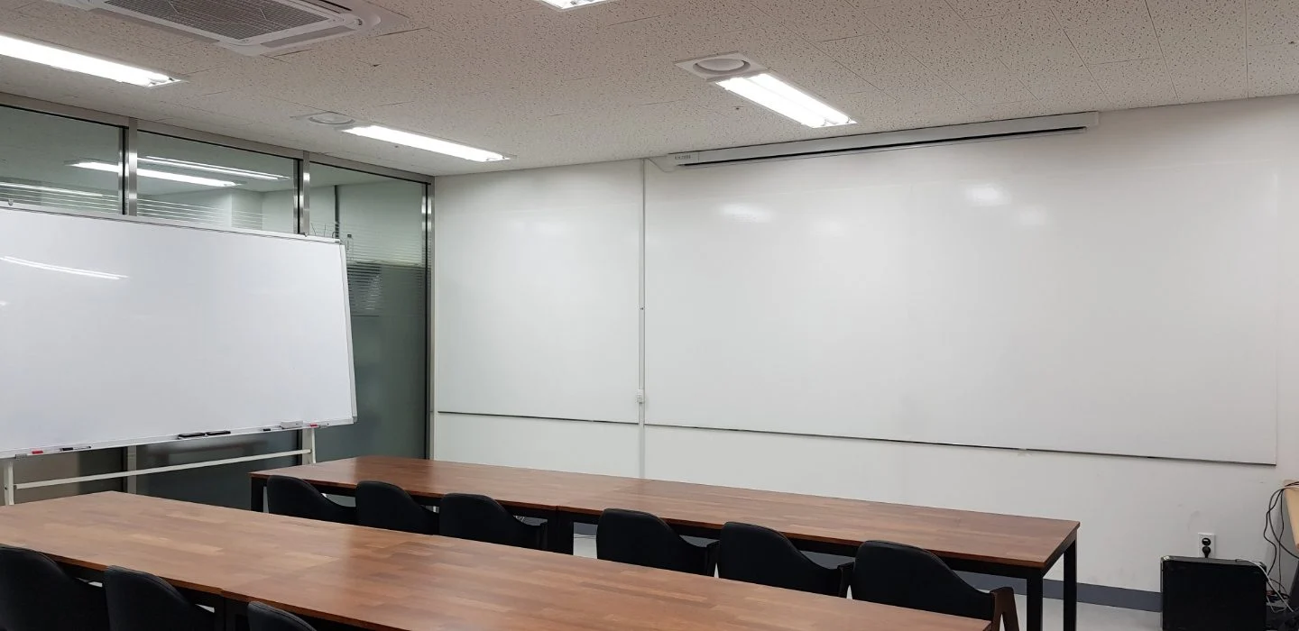 중앙대학교에 설치된 난반사유리칠판