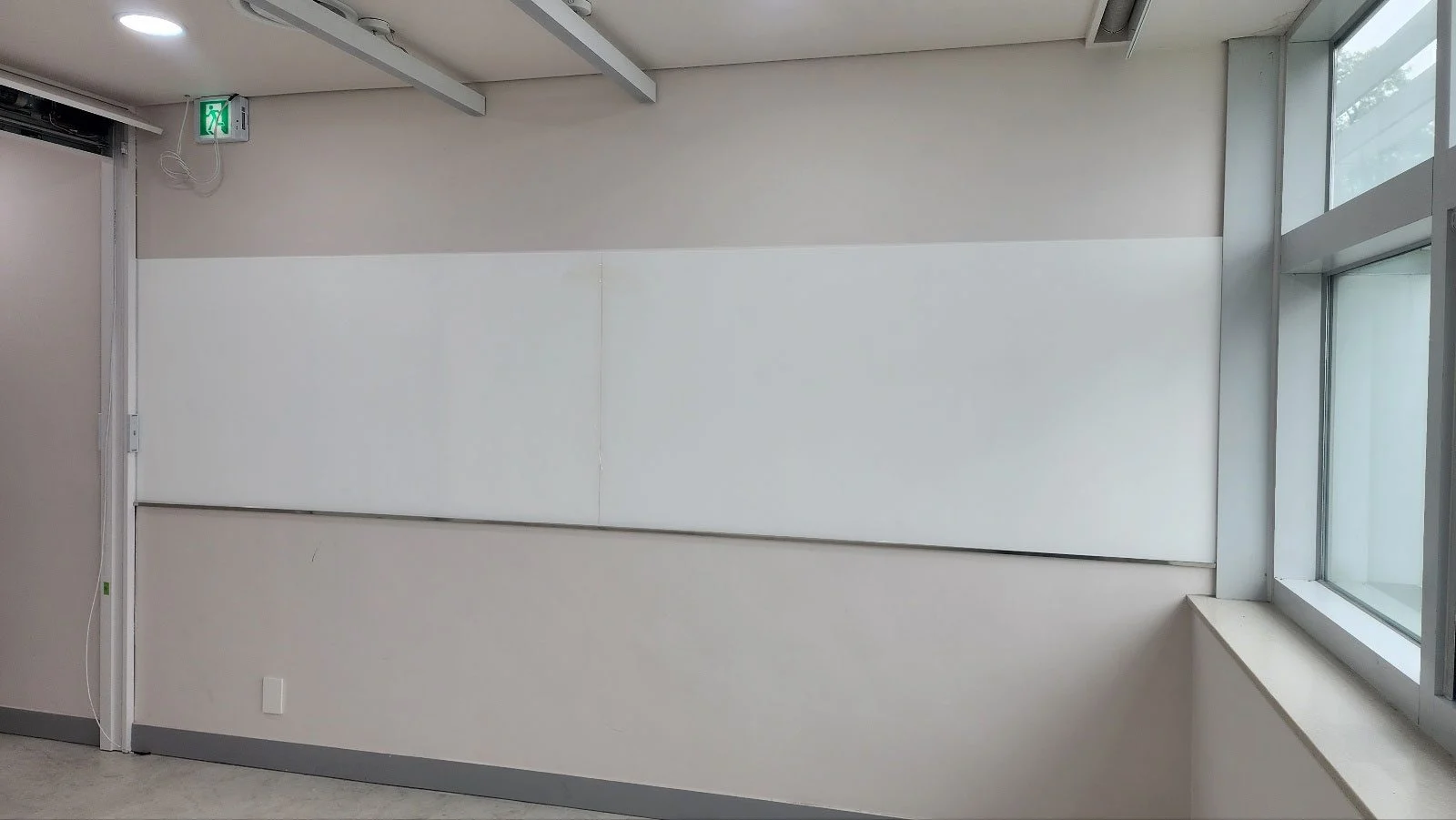 난반사유리칠판