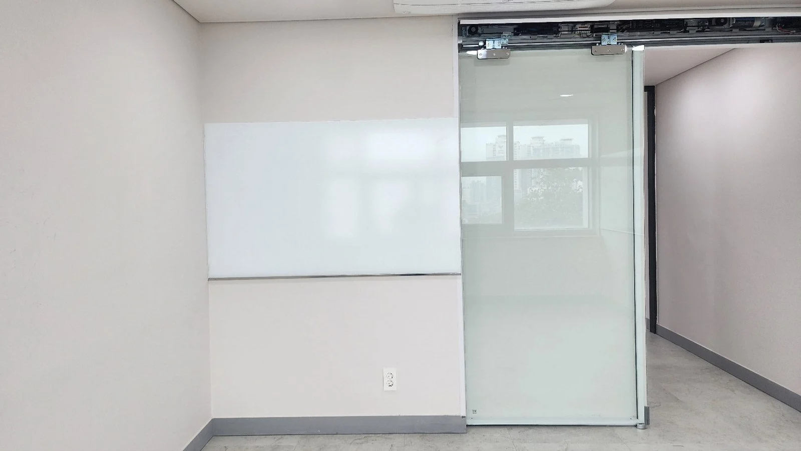 난반사유리칠판