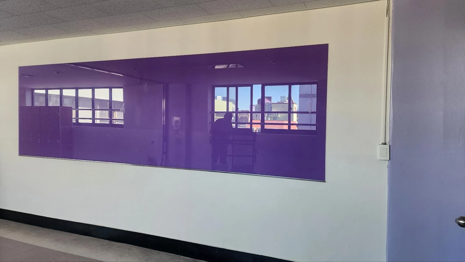 유리게시판,연보라색상