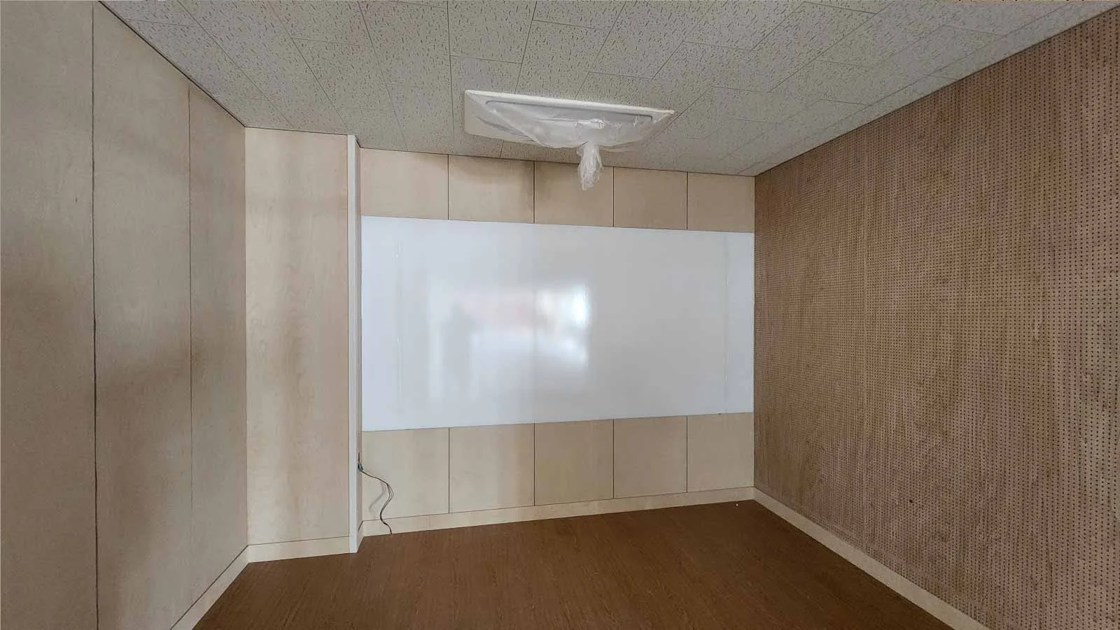 난반사유리칠판 설치