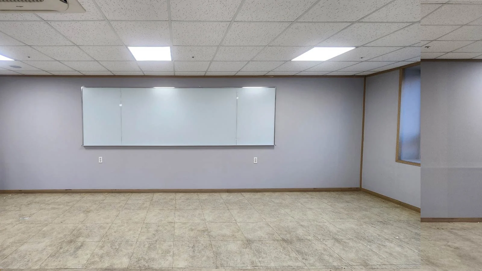 단초점, 일반빔프로젝터 겸용 스크린유리칠판